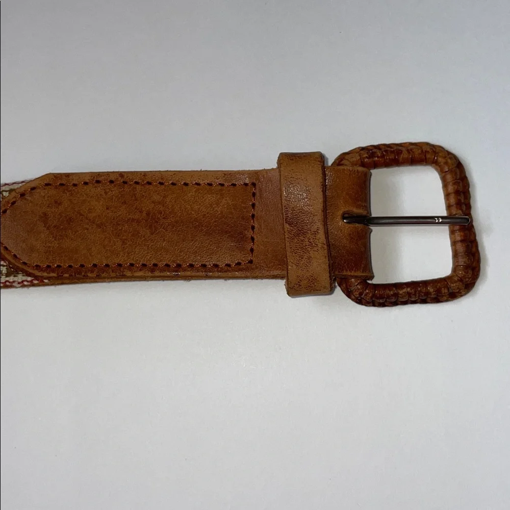 Vintage Style Embroidered leather belt. 34” - Picture 5 of 7